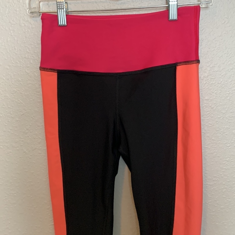 Lulus Colorblock Legging Size Small - Picture 3 of 11